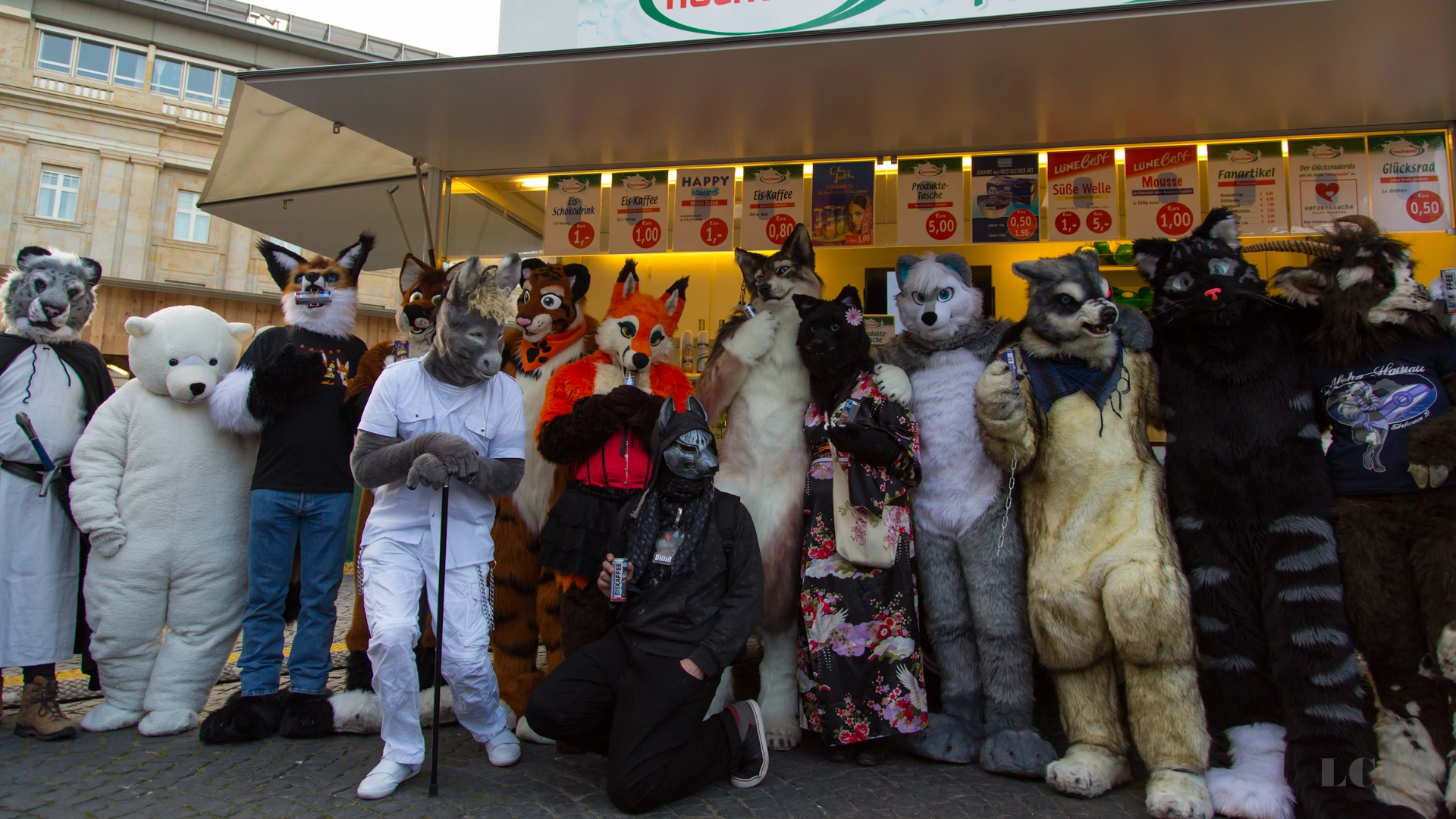 full image img-21.jpg