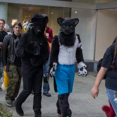 img-14.jpg of cons/Suitwalk-2013-Marl/