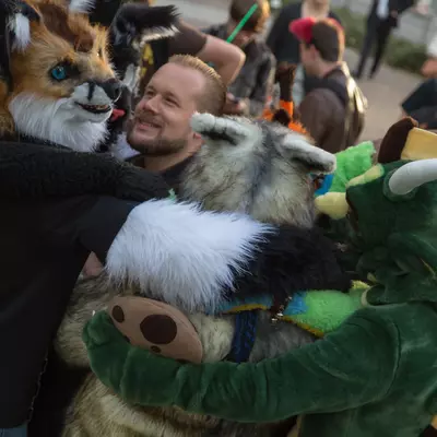 img-48.jpg of cons/Fursuitwalk-Frankfurt-2013/