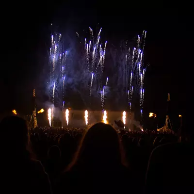 img-36.jpg of cons/Lichterfest-2013/