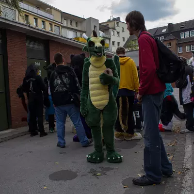 img-21.jpg of cons/Suitwalk-2013-Marl/